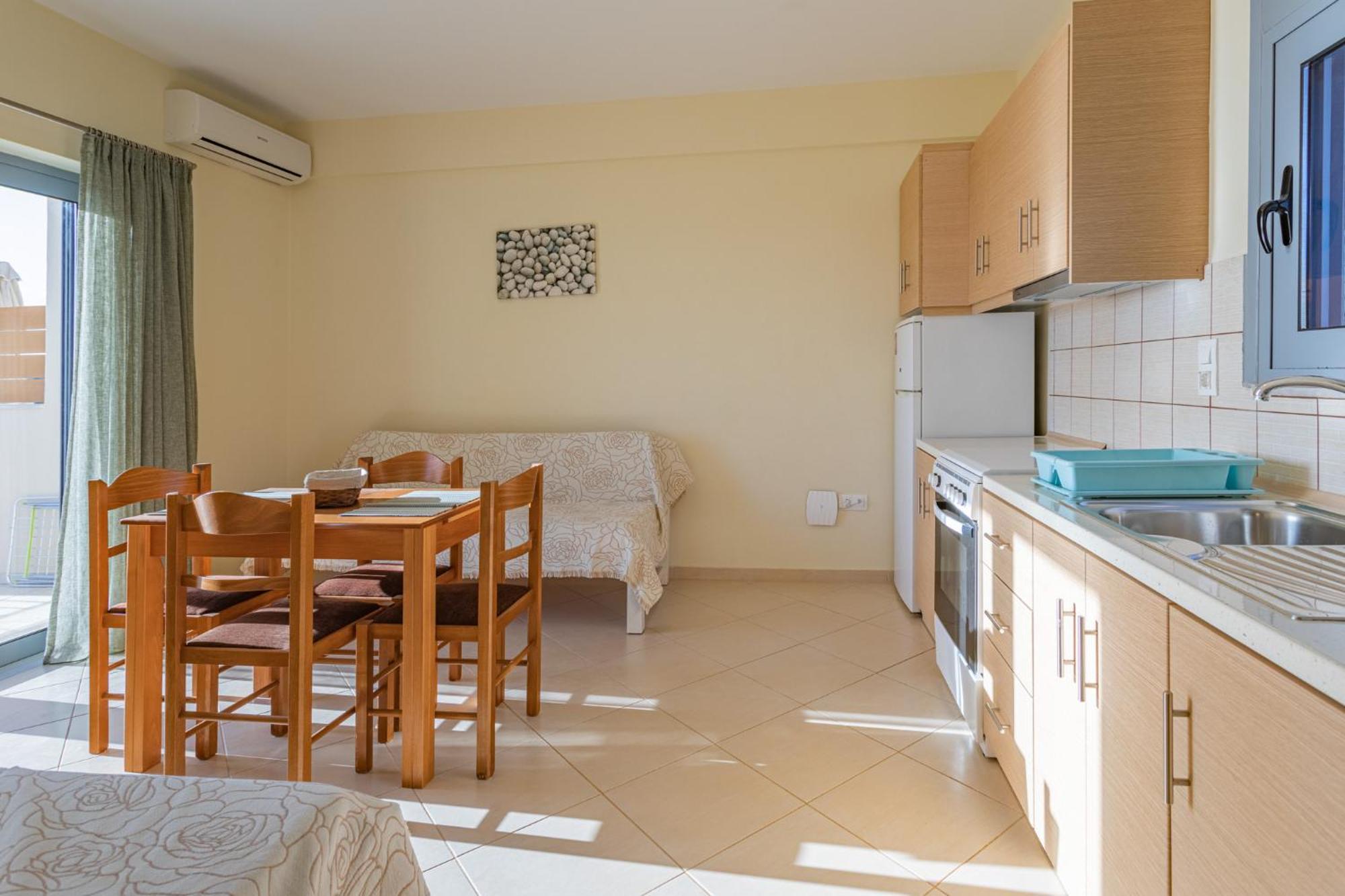 Sundy Maria Apartments Ступа Екстер'єр фото